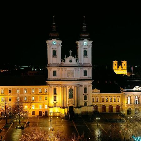 Eger Tower View Apartment מראה חיצוני תמונה
