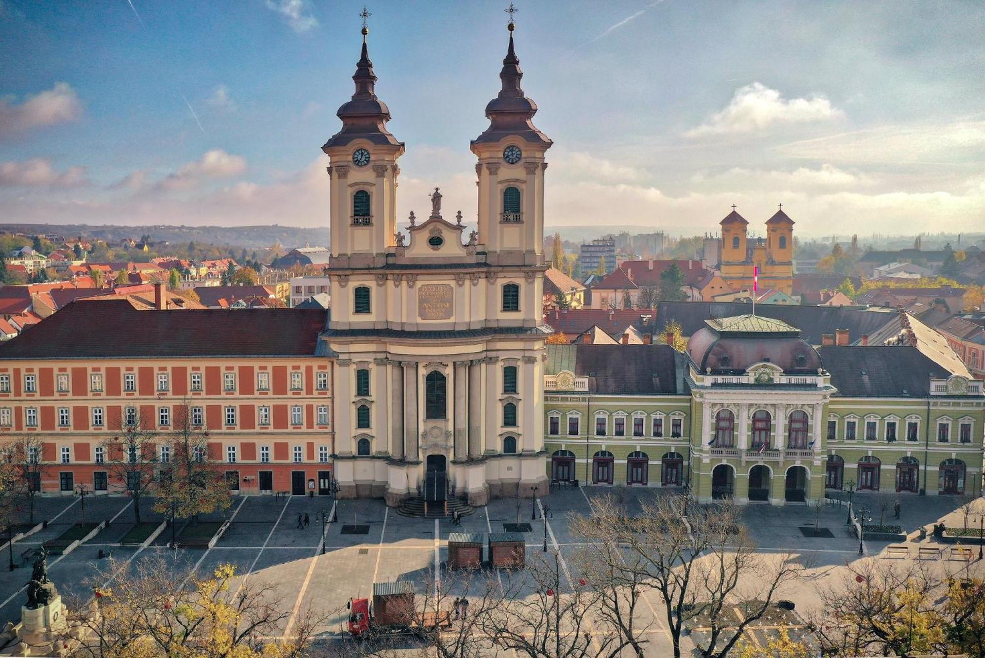 Eger Tower View Apartment מראה חיצוני תמונה