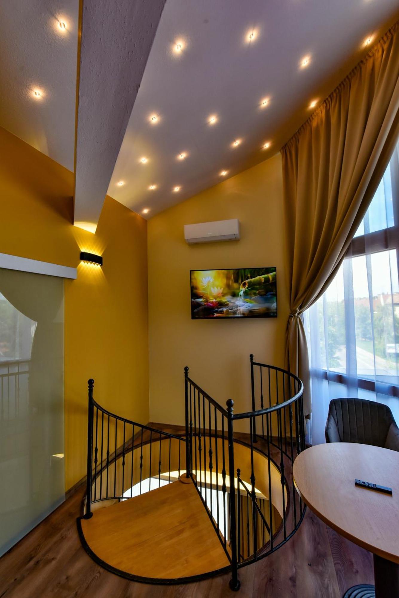 Eger Tower View Apartment מראה חיצוני תמונה