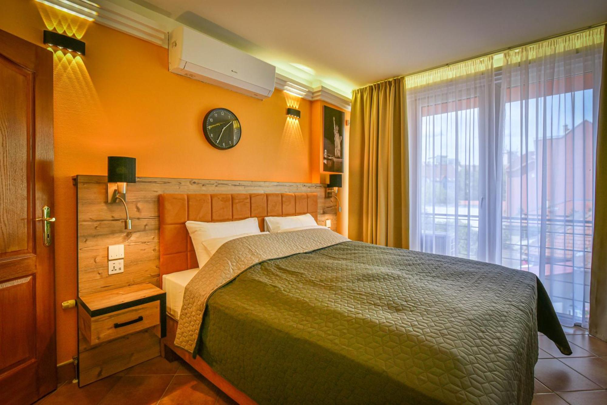 Eger Tower View Apartment מראה חיצוני תמונה